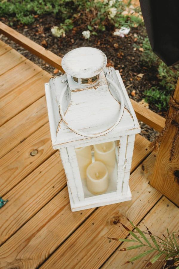 Hotel Waterfront Luxury Glamping Dome Rogersville Exterior foto